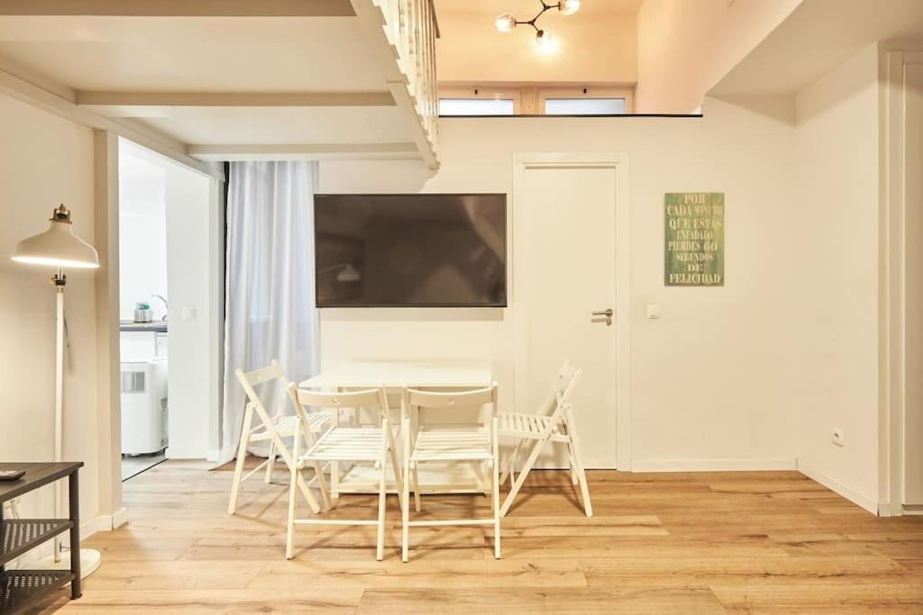 Apartamento Con Encanto En Sol - Madrid #A Buitenkant foto