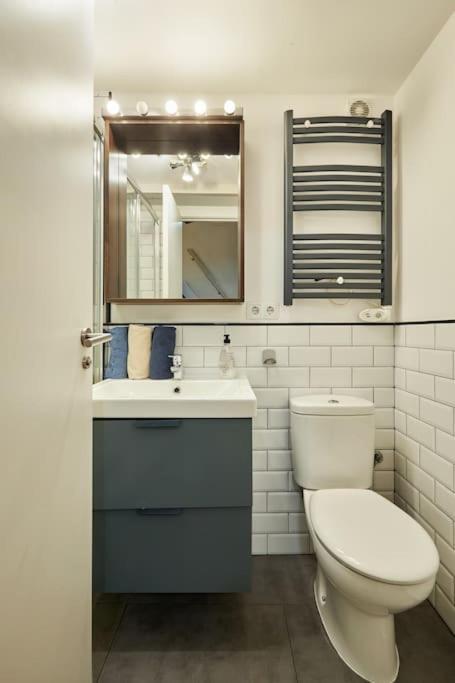 Apartamento Con Encanto En Sol - Madrid #A Buitenkant foto