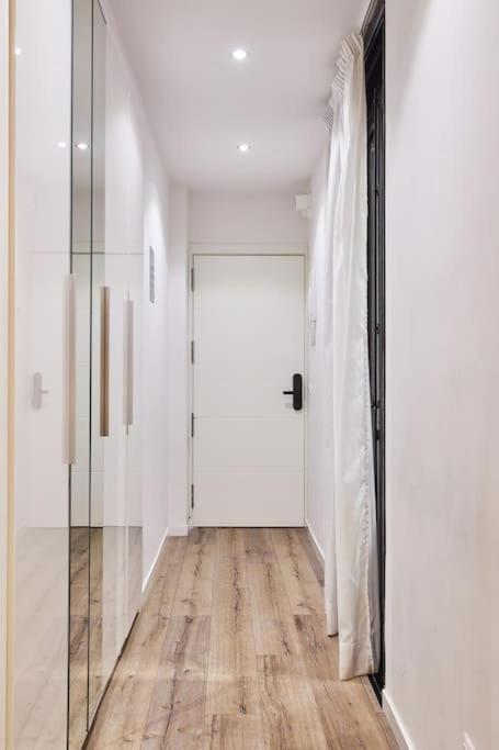 Apartamento Con Encanto En Sol - Madrid #A Buitenkant foto